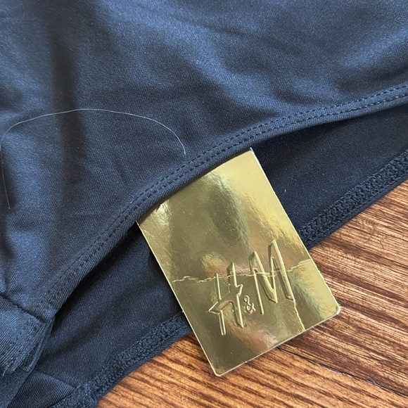 H&M Black Lace mesh sheer bodysuit Chemise ELEGENT sexy cocktail party size 2 - Picture 2 of 16